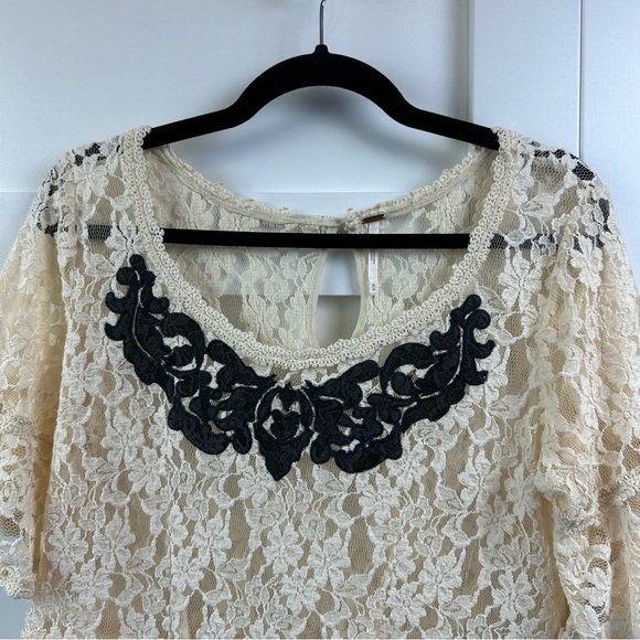 Free People Cream Black Lace Embroidered Peplum Blouse Top Women's Size Medium - Picture 6 of 16
